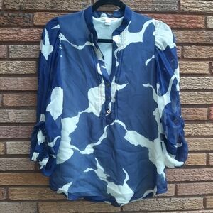 Diane Von Furstenberg Size 2 Long Sleeve Silk Blouse